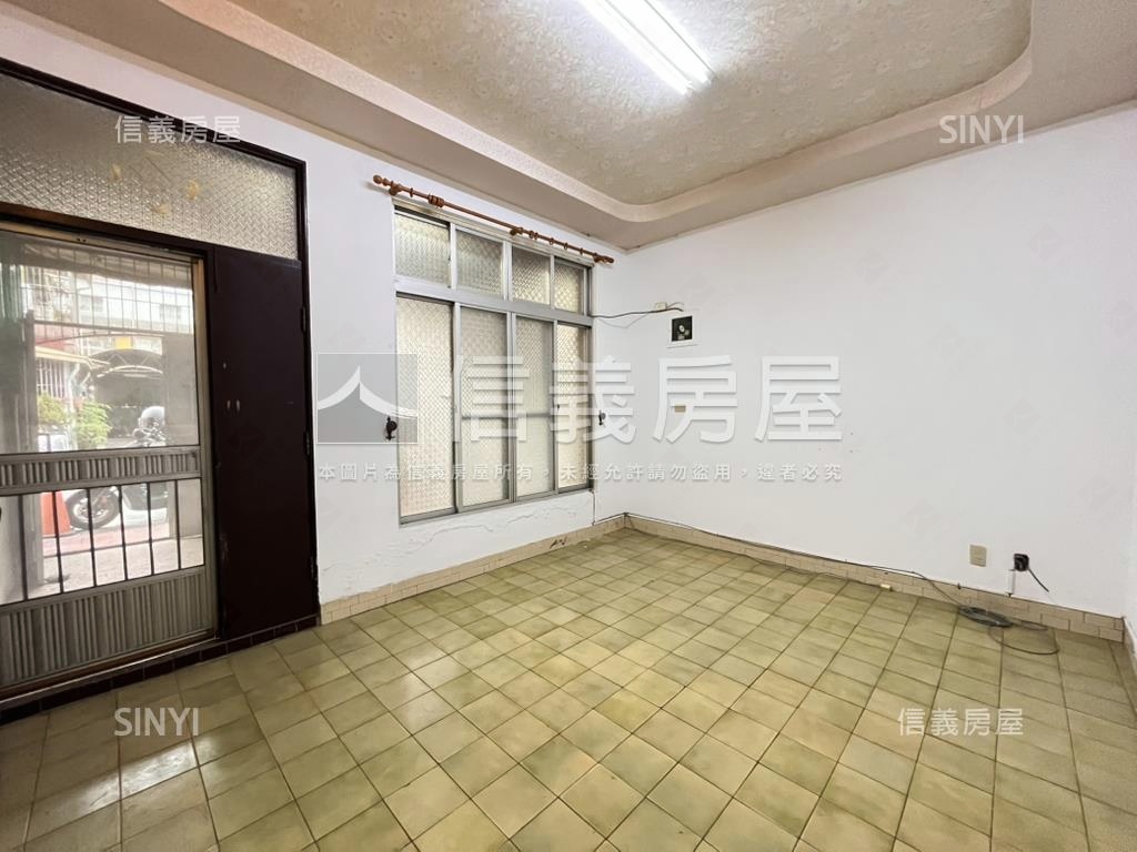 東區傳統格局懷舊透天房屋室內格局與周邊環境