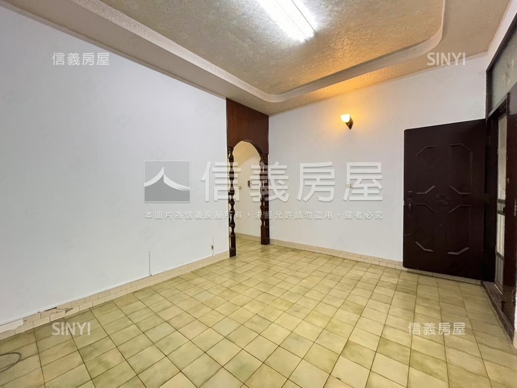 東區傳統格局懷舊透天房屋室內格局與周邊環境