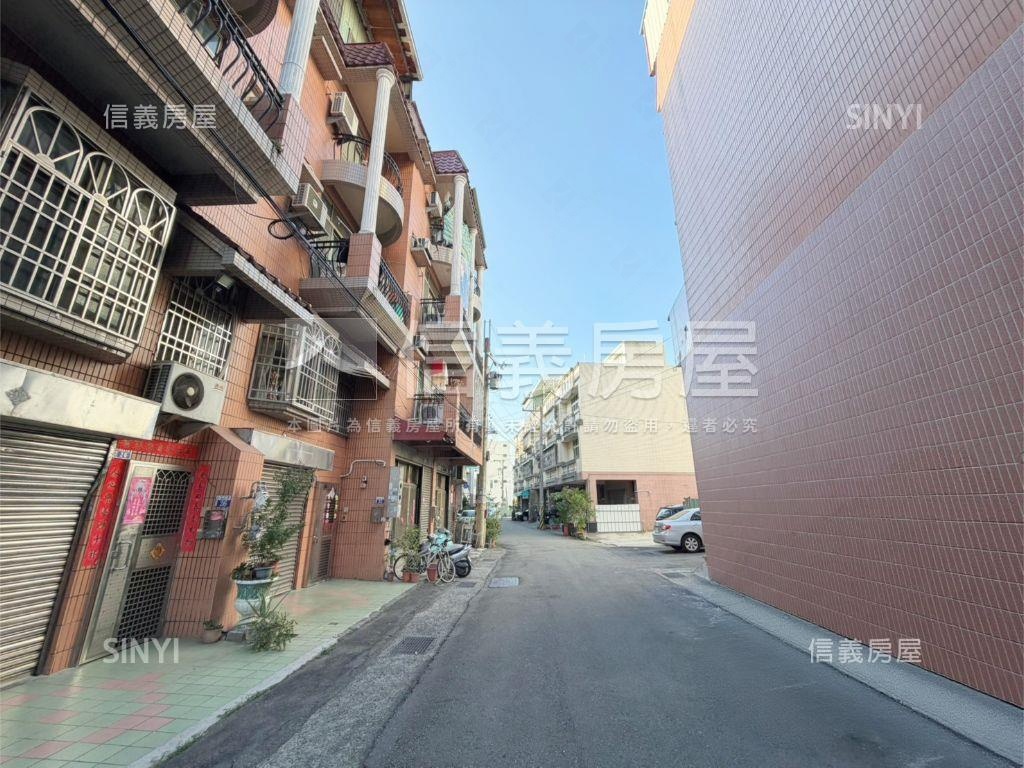 專任新案太平近中興路透天房屋室內格局與周邊環境