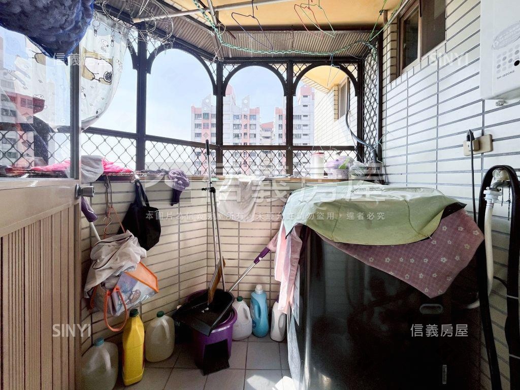 多情巨鎮三房平車房屋室內格局與周邊環境