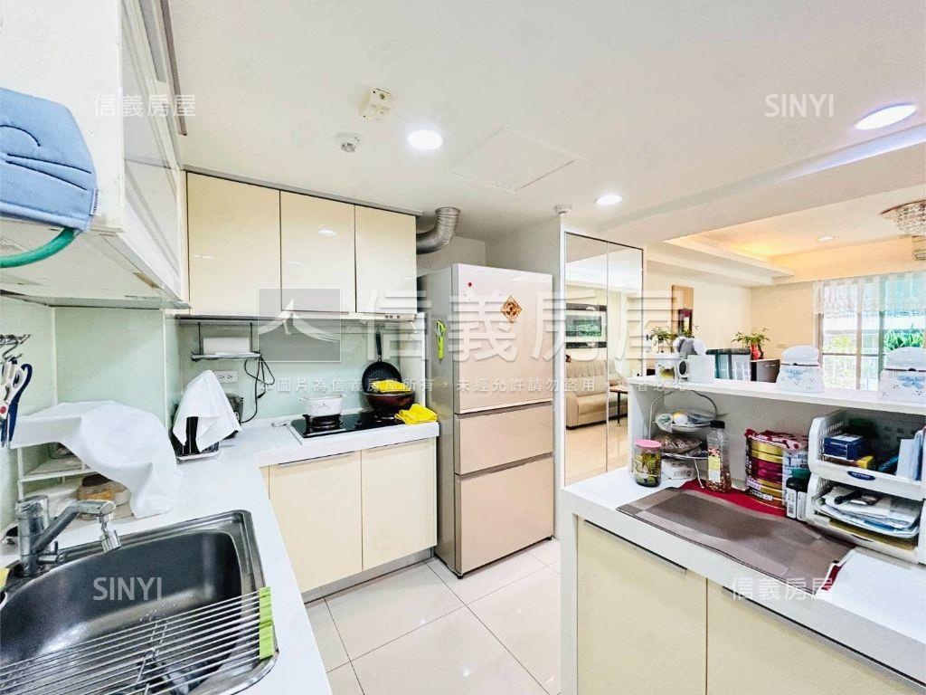 翡冷翠三房樹景美屋房屋室內格局與周邊環境