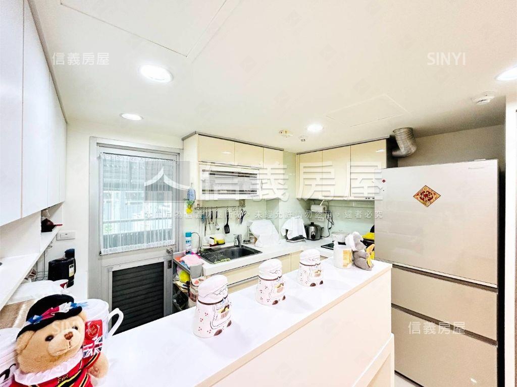 翡冷翠三房樹景美屋房屋室內格局與周邊環境