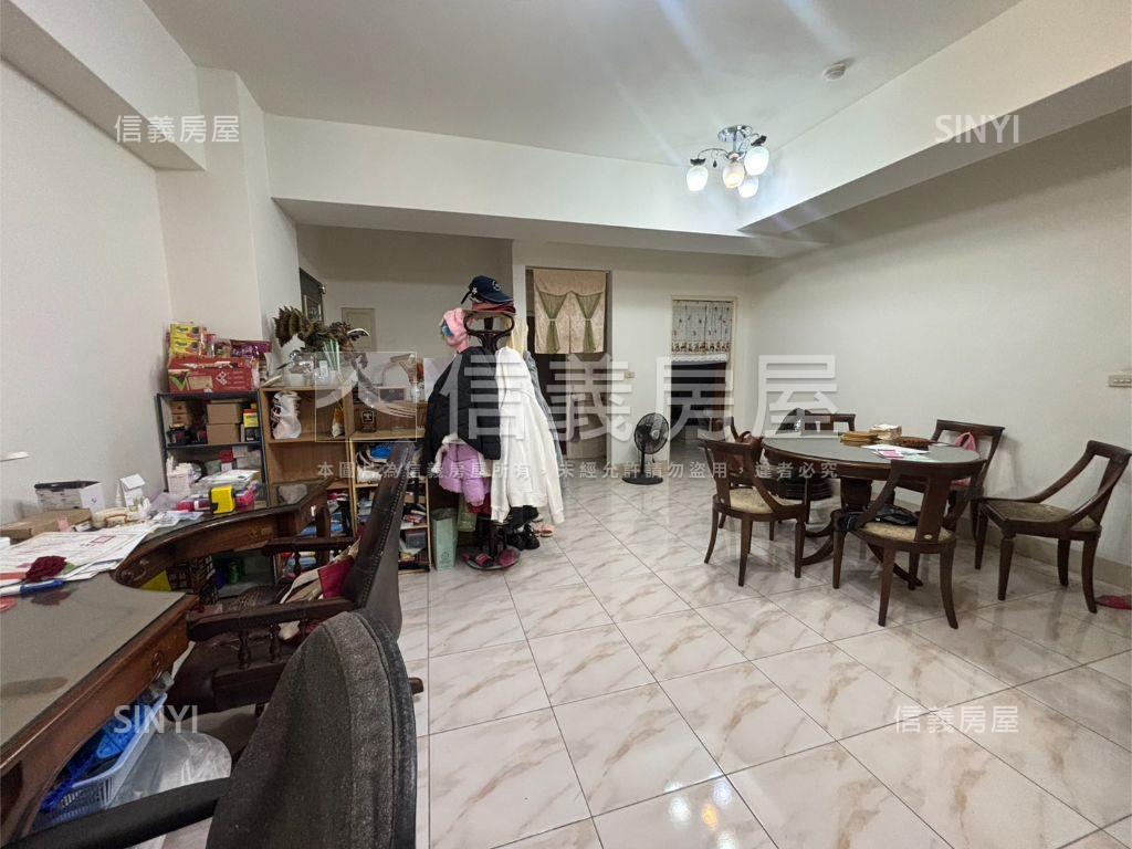 昌益臻品四房平車房屋室內格局與周邊環境