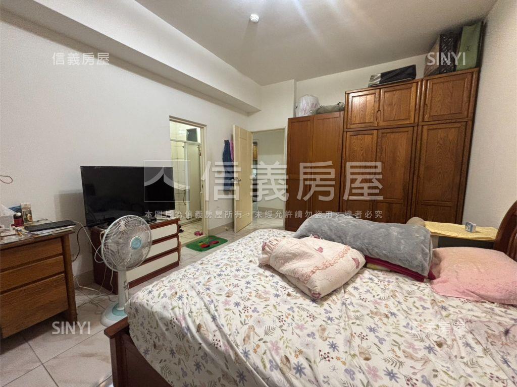 昌益臻品四房平車房屋室內格局與周邊環境