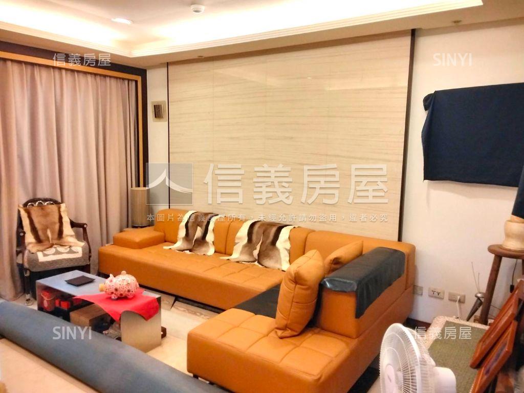 【藍灣】景觀四房雙車位房屋室內格局與周邊環境