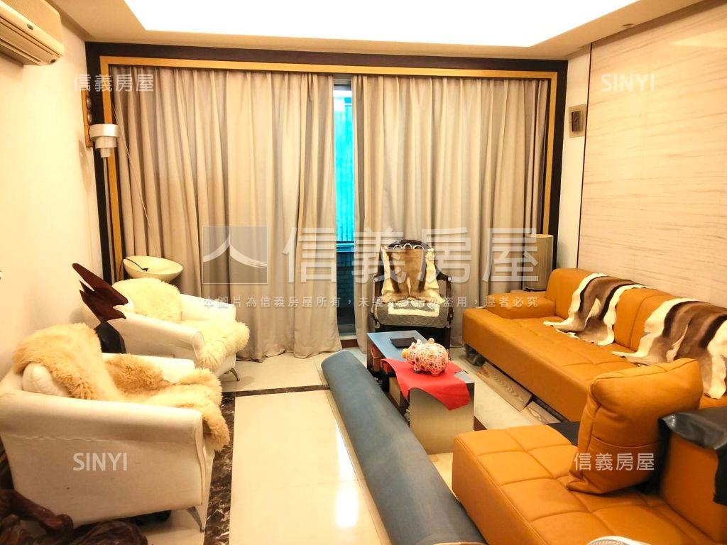 【藍灣】景觀四房雙車位房屋室內格局與周邊環境