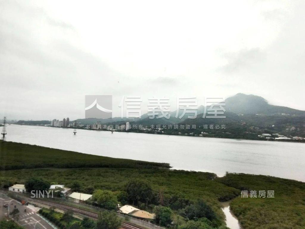 【藍灣】景觀四房雙車位房屋室內格局與周邊環境