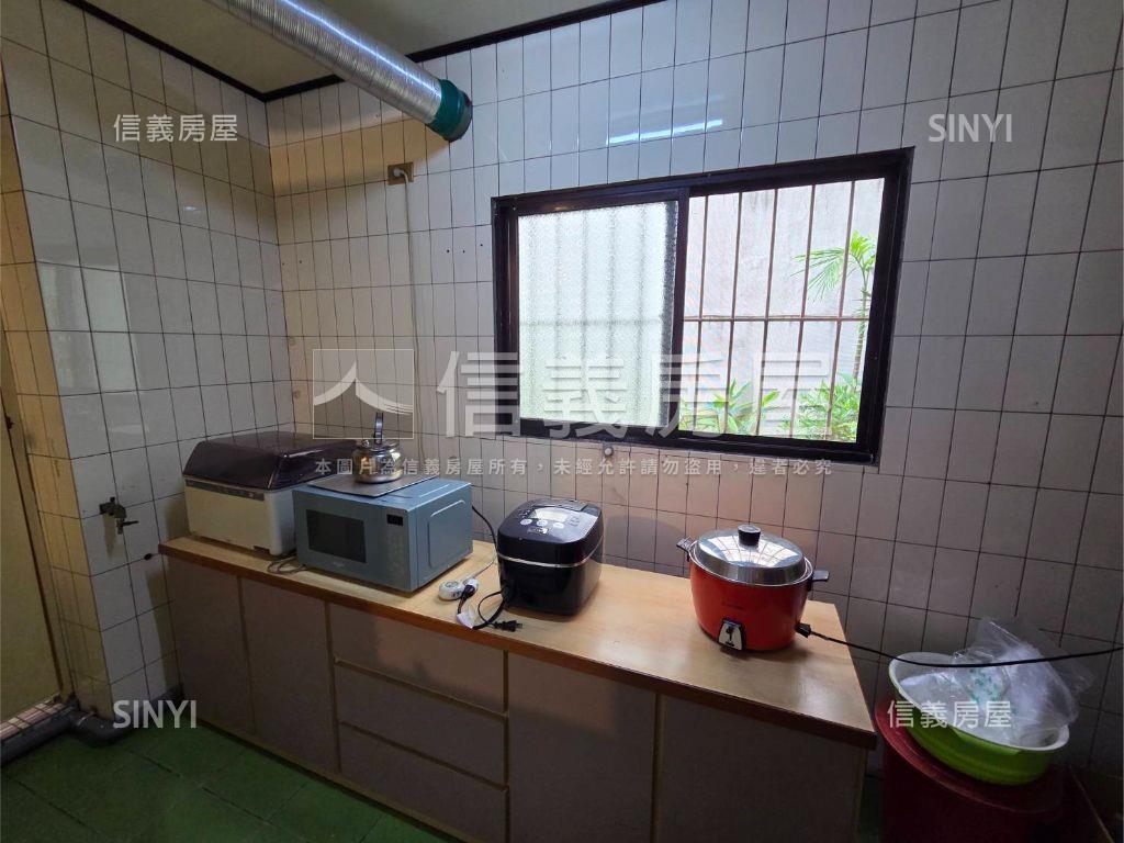 近南北管平和透天房屋室內格局與周邊環境