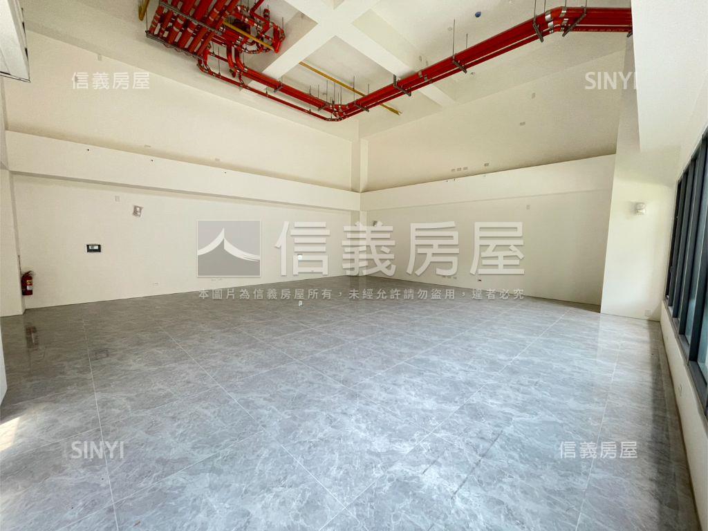 近一中三民路大面寬金角店房屋室內格局與周邊環境