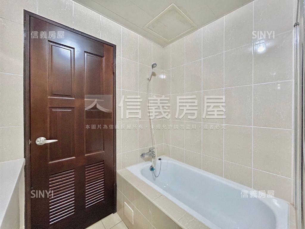 高鐵區文興國小四房美屋房屋室內格局與周邊環境