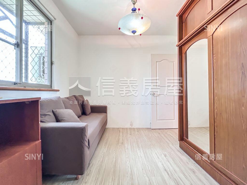 台北水都。河景三房房屋室內格局與周邊環境