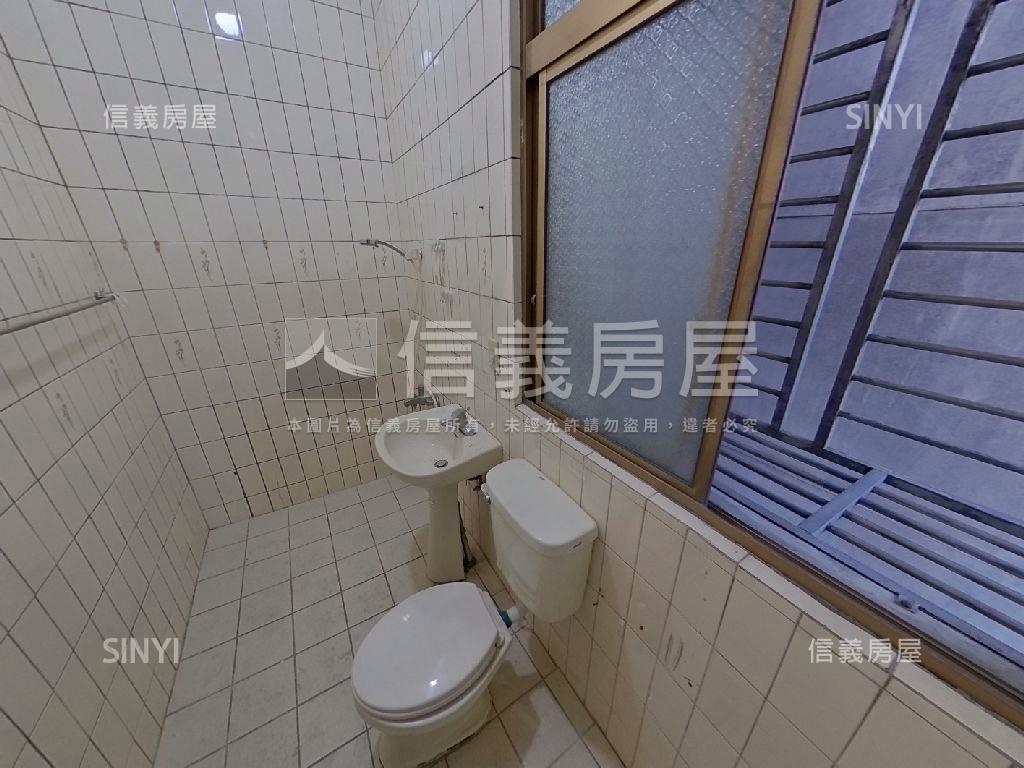 近捷運◆面公園美寓房屋室內格局與周邊環境