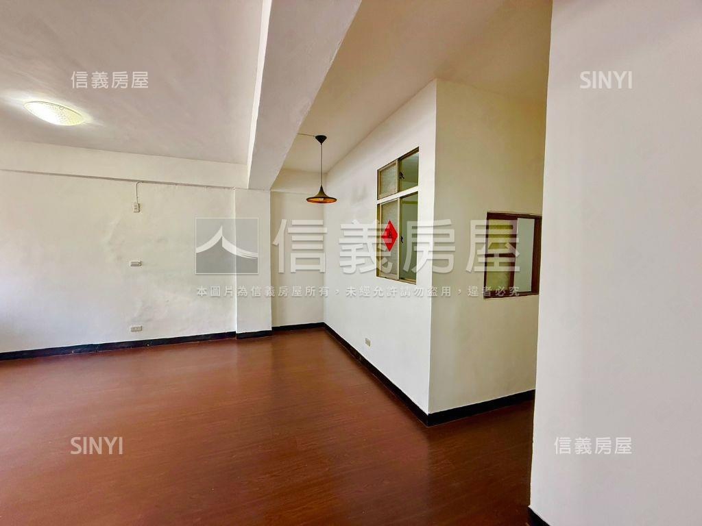 前後陽台三房低總價公寓房屋室內格局與周邊環境