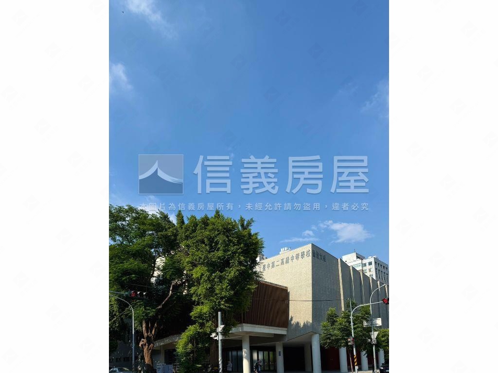 前後陽台三房低總價公寓房屋室內格局與周邊環境