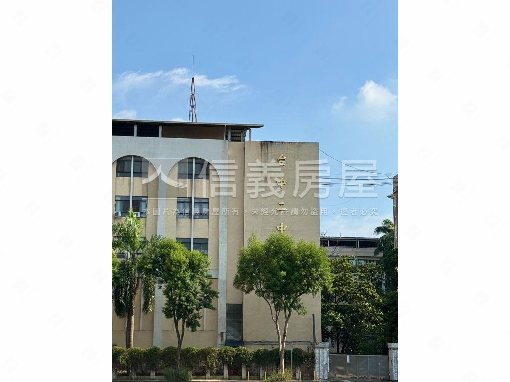 前後陽台三房低總價公寓房屋室內格局與周邊環境