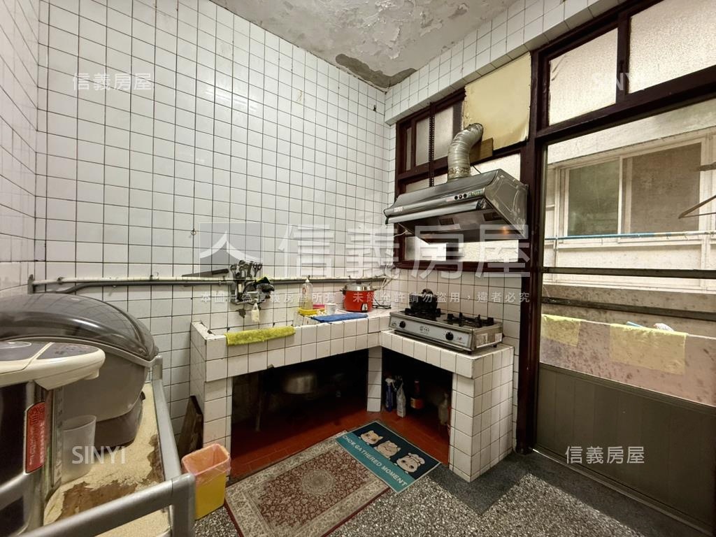 正師大路三角窗面公園美寓房屋室內格局與周邊環境