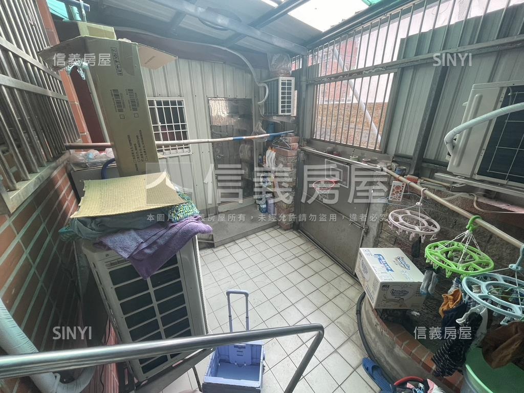 近湳雅公園美麗三房房屋室內格局與周邊環境