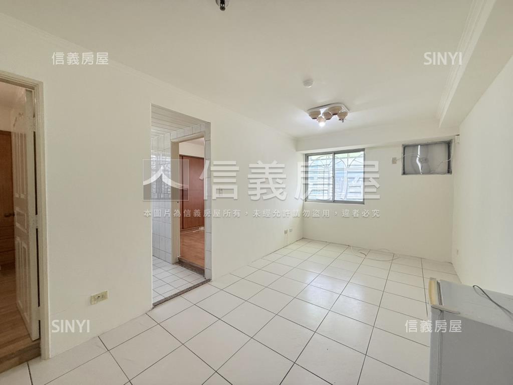大坪林高樓景觀電梯２房房屋室內格局與周邊環境