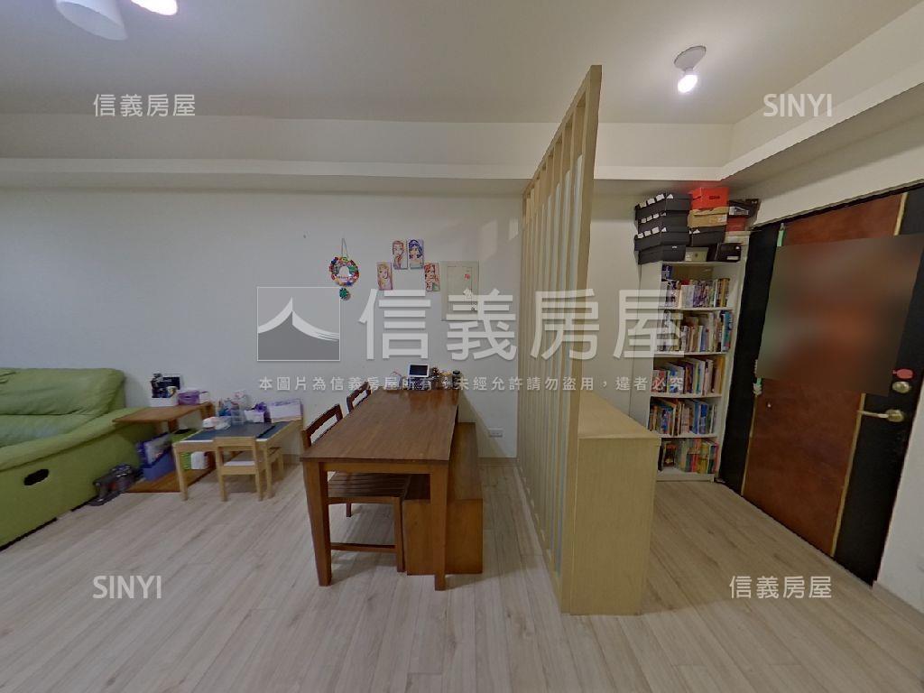 捷運邊間綠景兩房房屋室內格局與周邊環境