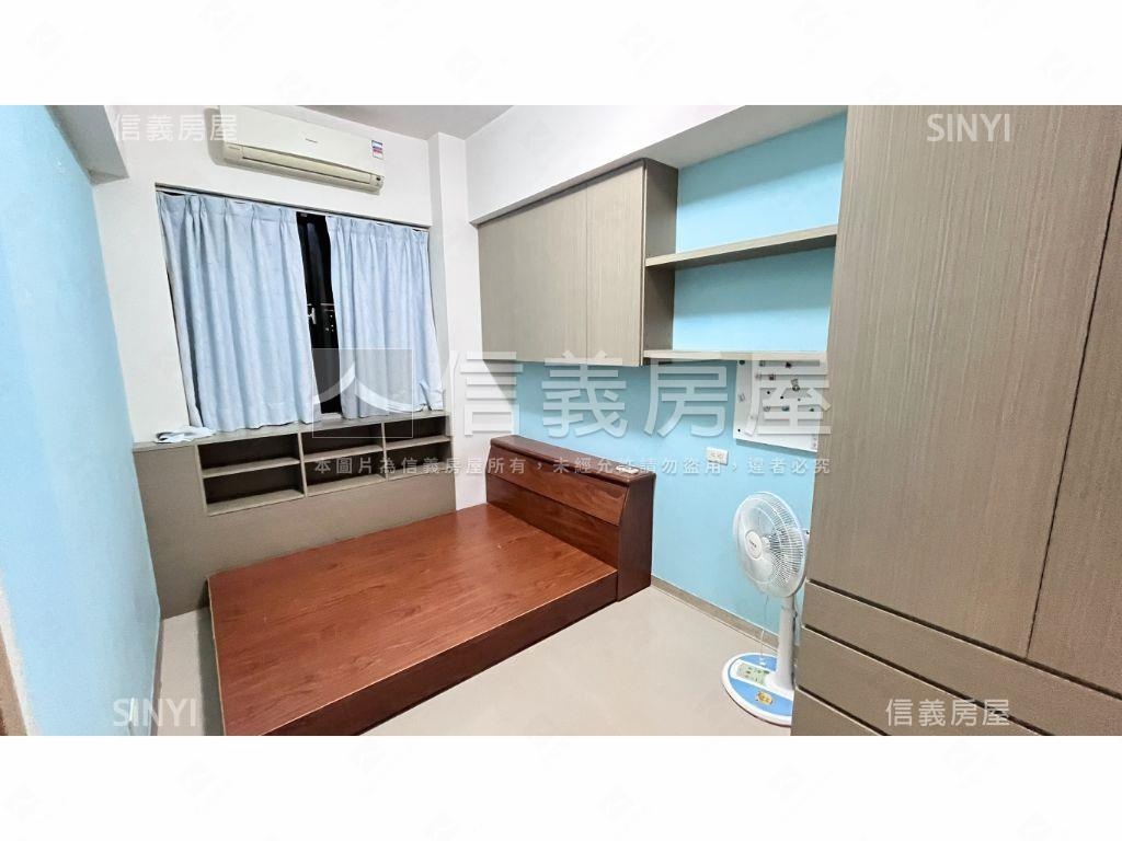 專任竹城上越３房車位房屋室內格局與周邊環境