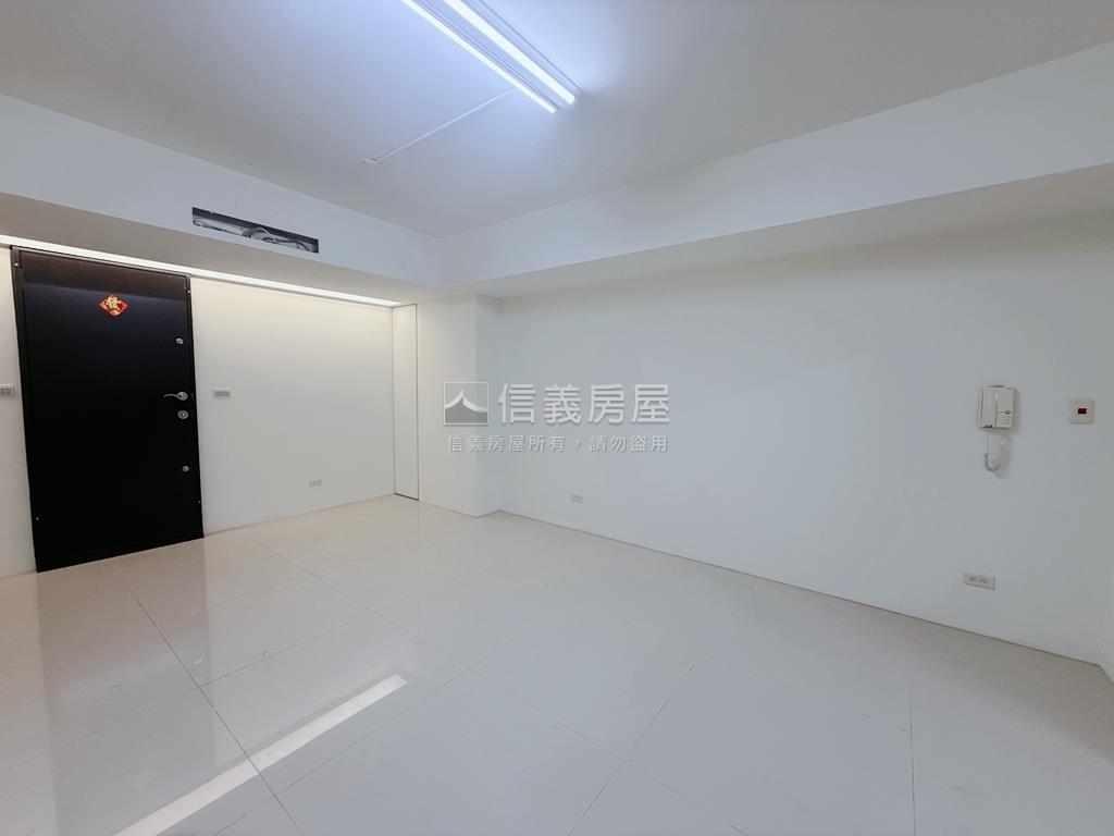 復興路彰銀旁震後透天房屋室內格局與周邊環境
