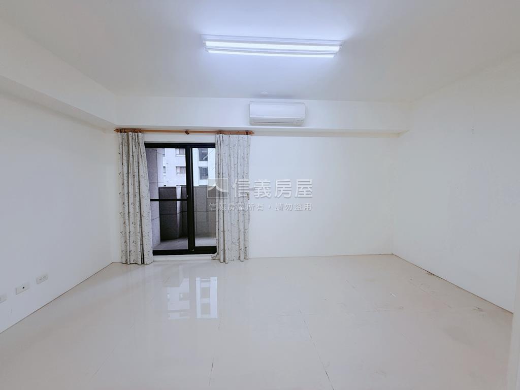 復興路彰銀旁震後透天房屋室內格局與周邊環境