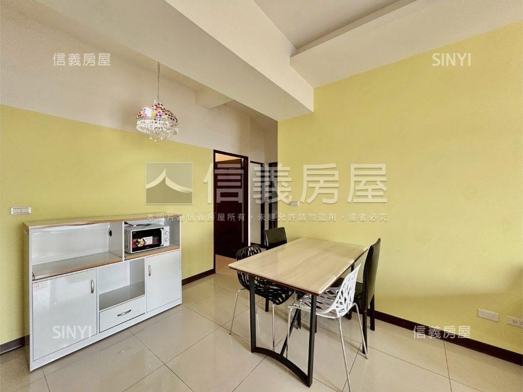 時尚鉑晶三房平車房屋室內格局與周邊環境