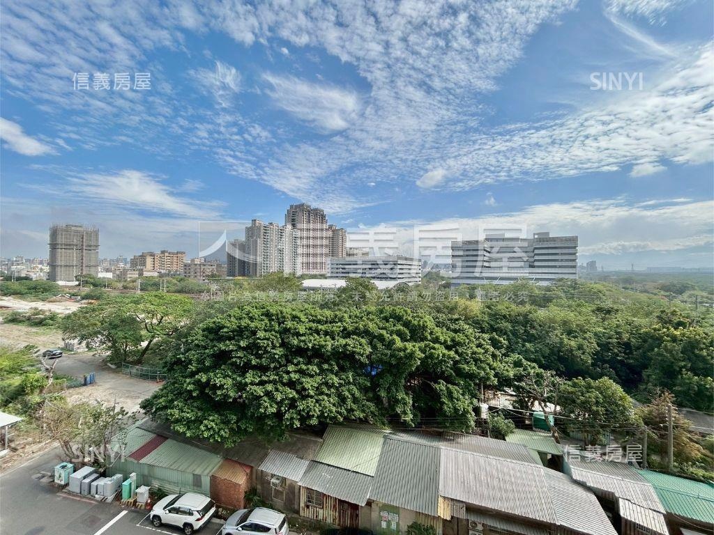 時尚鉑晶三房平車房屋室內格局與周邊環境