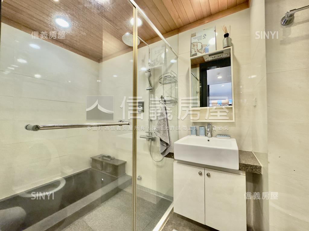 冠德中山稀有露台小豪宅房屋室內格局與周邊環境