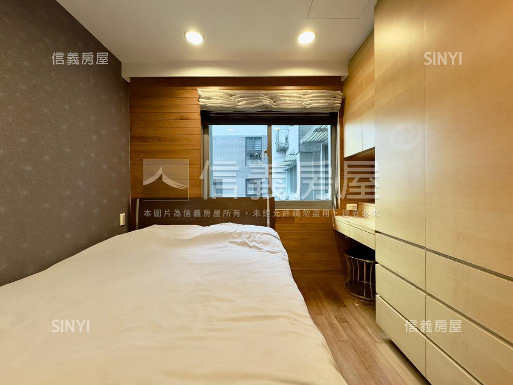 冠德中山稀有露台小豪宅房屋室內格局與周邊環境