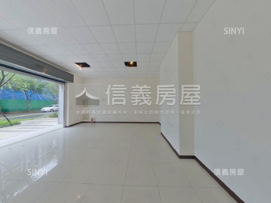 邊間面寬金店面有車位房屋室內格局與周邊環境