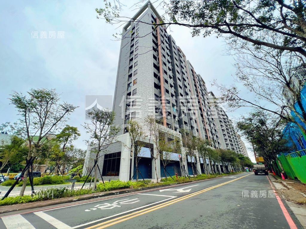 邊間面寬金店面有車位房屋室內格局與周邊環境