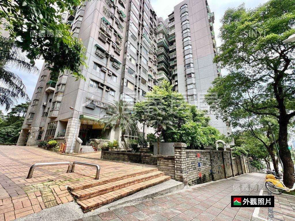 安居邊間高樓三房車位房屋室內格局與周邊環境