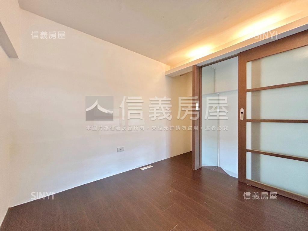 采舍新世界房屋室內格局與周邊環境