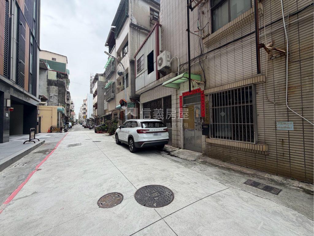 光華正路黃金收租角店房屋室內格局與周邊環境