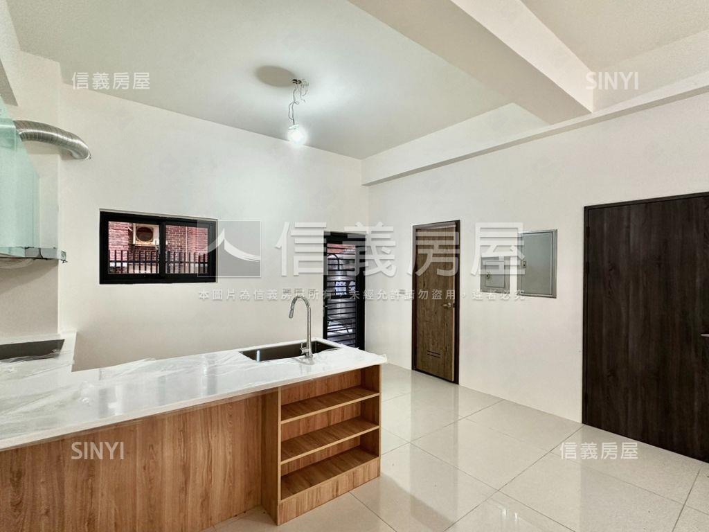 客運園區新成質感透天Ⅱ房屋室內格局與周邊環境