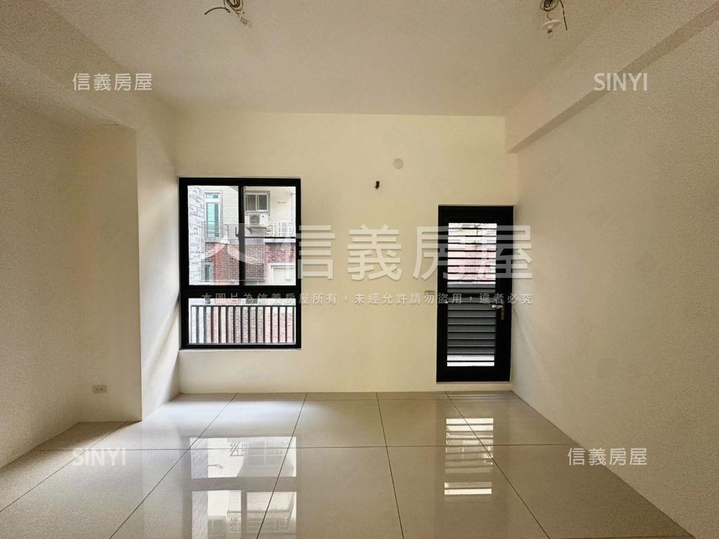 客運園區新成質感透天Ⅱ房屋室內格局與周邊環境