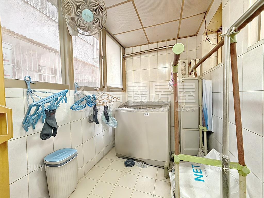 【市民街】公寓三樓房屋室內格局與周邊環境