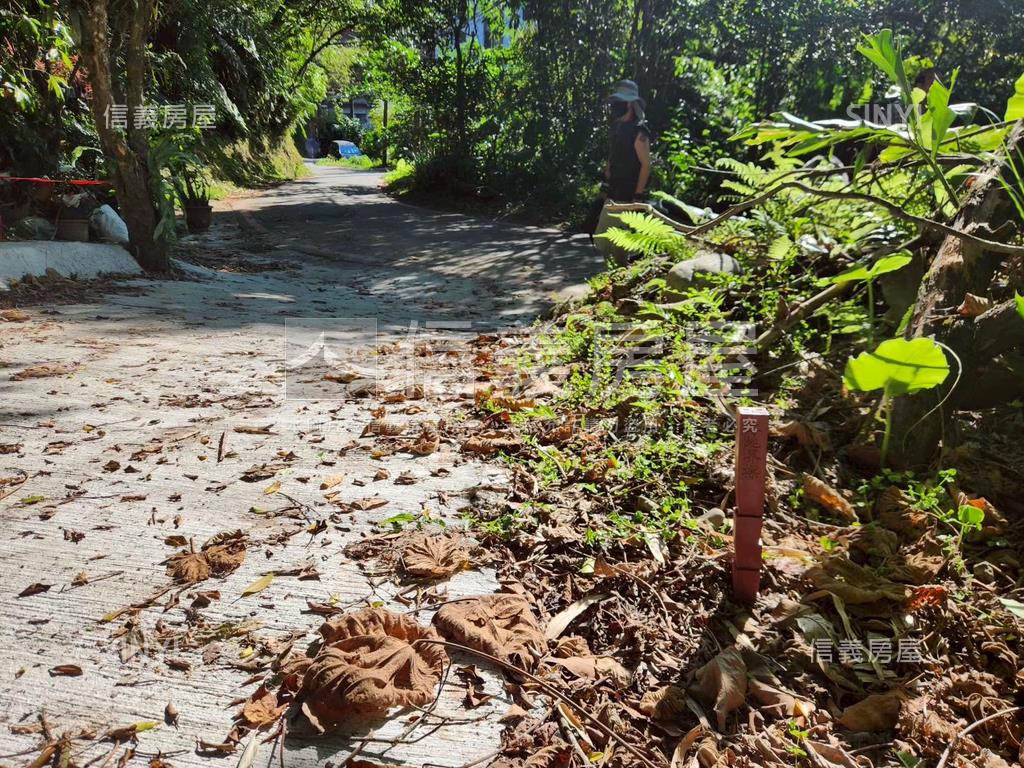 新店秀水路士地（臨路）房屋室內格局與周邊環境