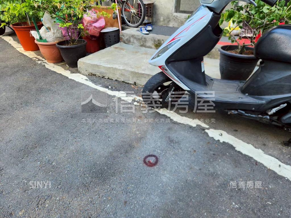 新店秀水路士地（臨路）房屋室內格局與周邊環境