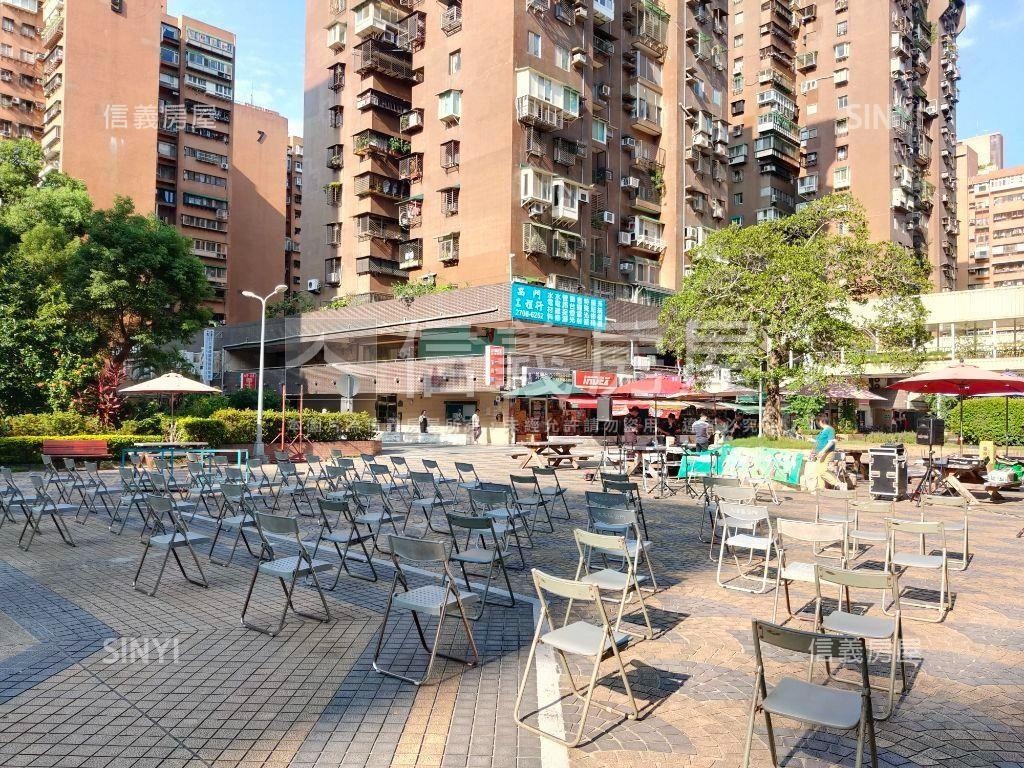 １４５０萬近捷運方正辦公房屋室內格局與周邊環境