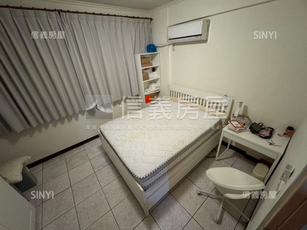 專任☆南勢京華花園美透天房屋室內格局與周邊環境