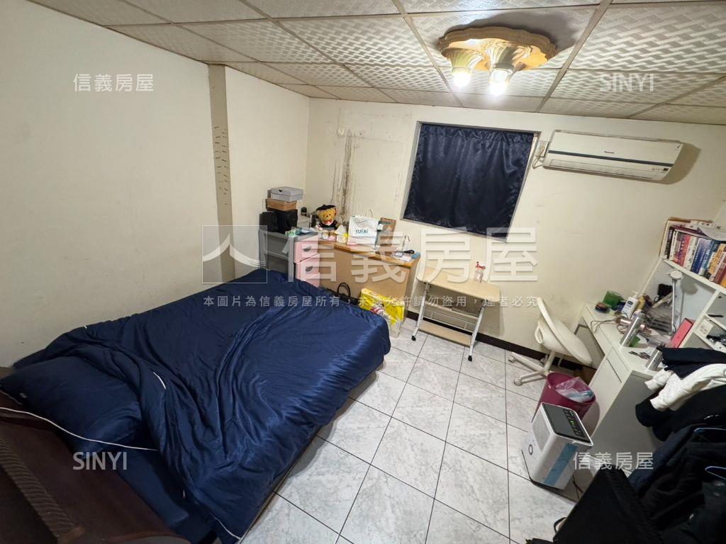 專任☆南勢京華花園美透天房屋室內格局與周邊環境