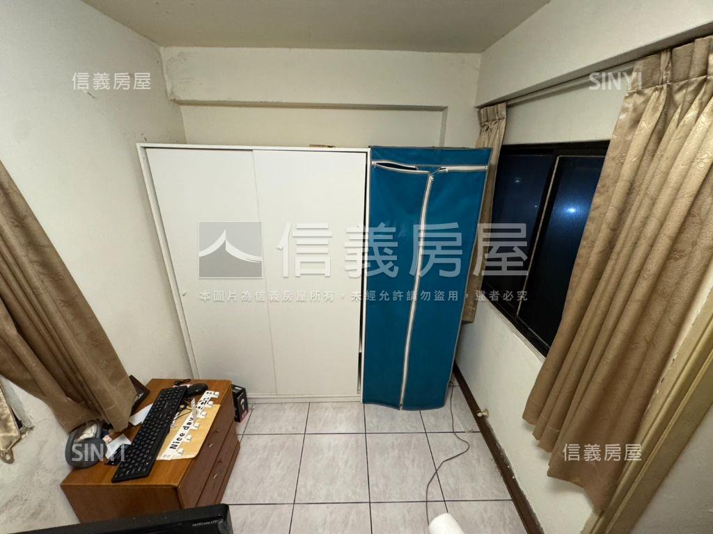 專任☆南勢京華花園美透天房屋室內格局與周邊環境