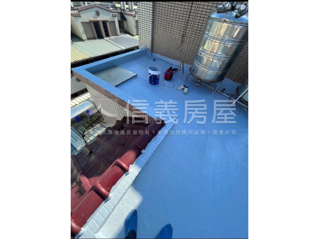 專任☆南勢京華花園美透天房屋室內格局與周邊環境