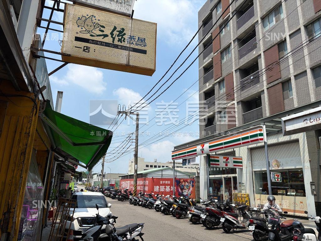 近逢甲大學柏克萊陽台套房房屋室內格局與周邊環境