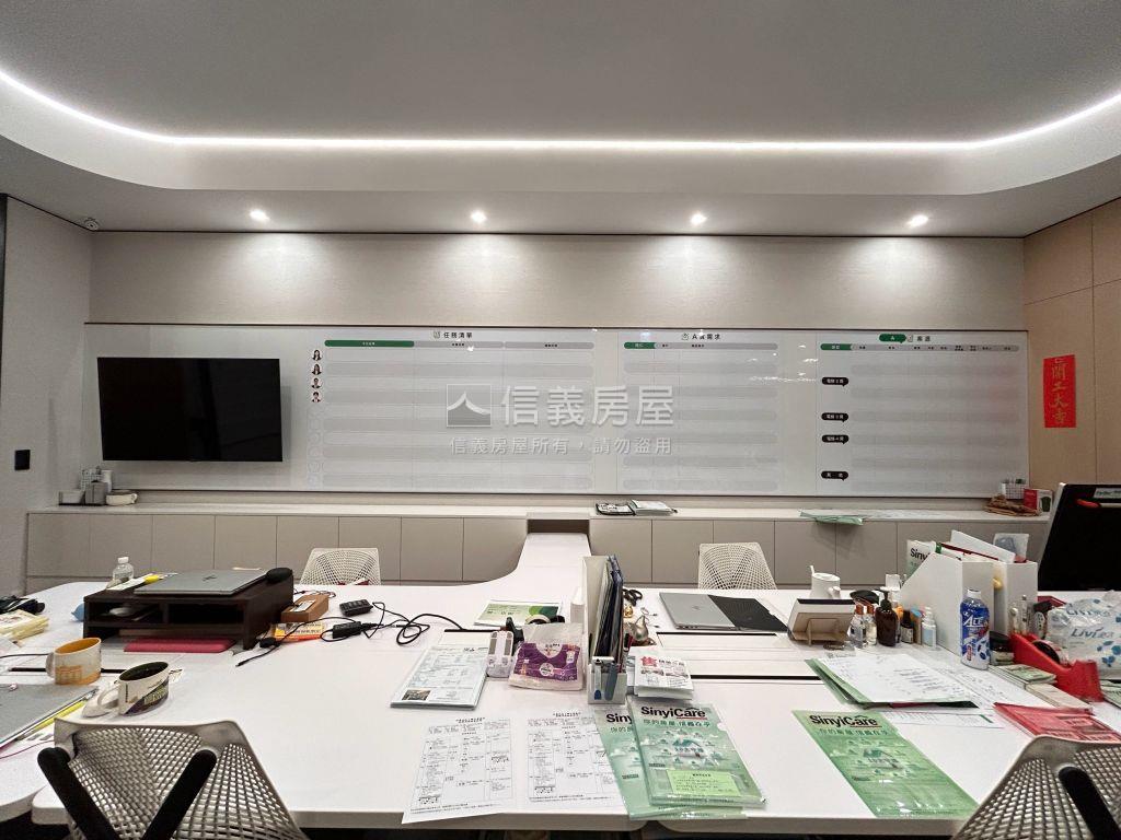 友座君碧面寬金店面房屋室內格局與周邊環境