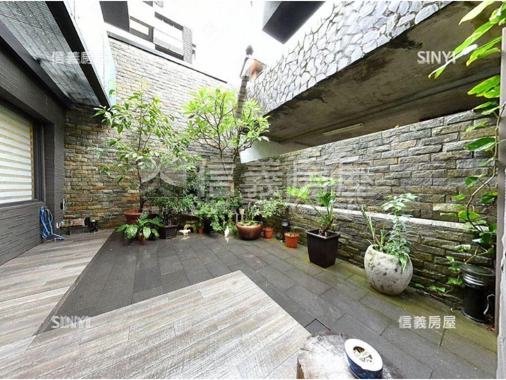 ㊣國花山莊美妝別墅房屋室內格局與周邊環境