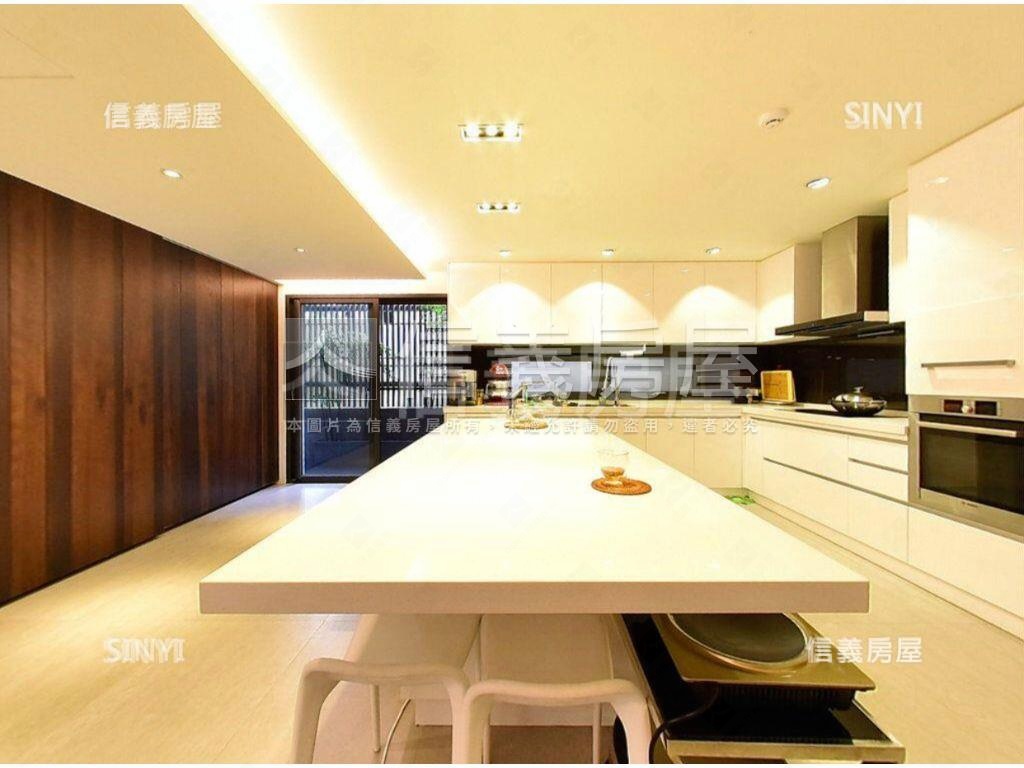 ㊣國花山莊美妝別墅房屋室內格局與周邊環境