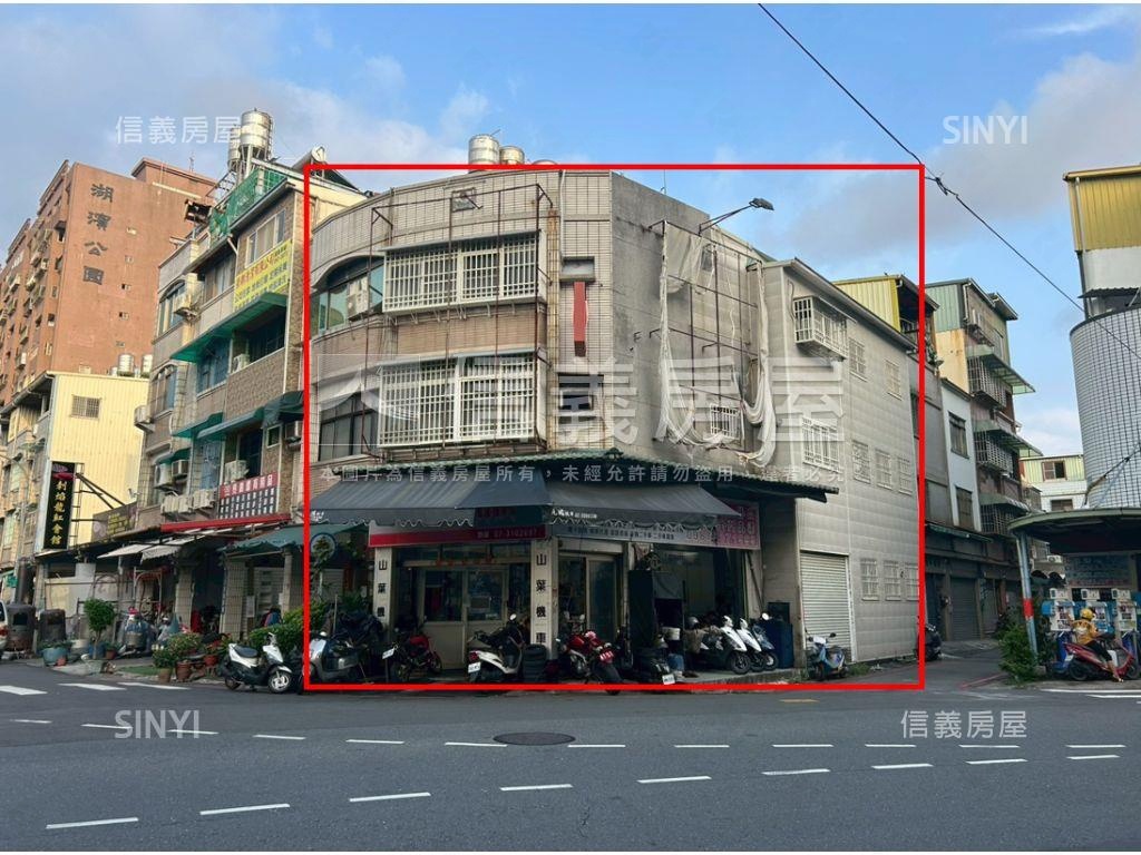 文藻角窗超醒目金透店房屋室內格局與周邊環境